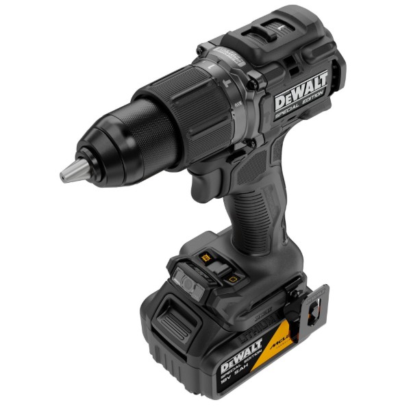 Фото - Дрель-шуруповерт DeWALT DCD86MP2T